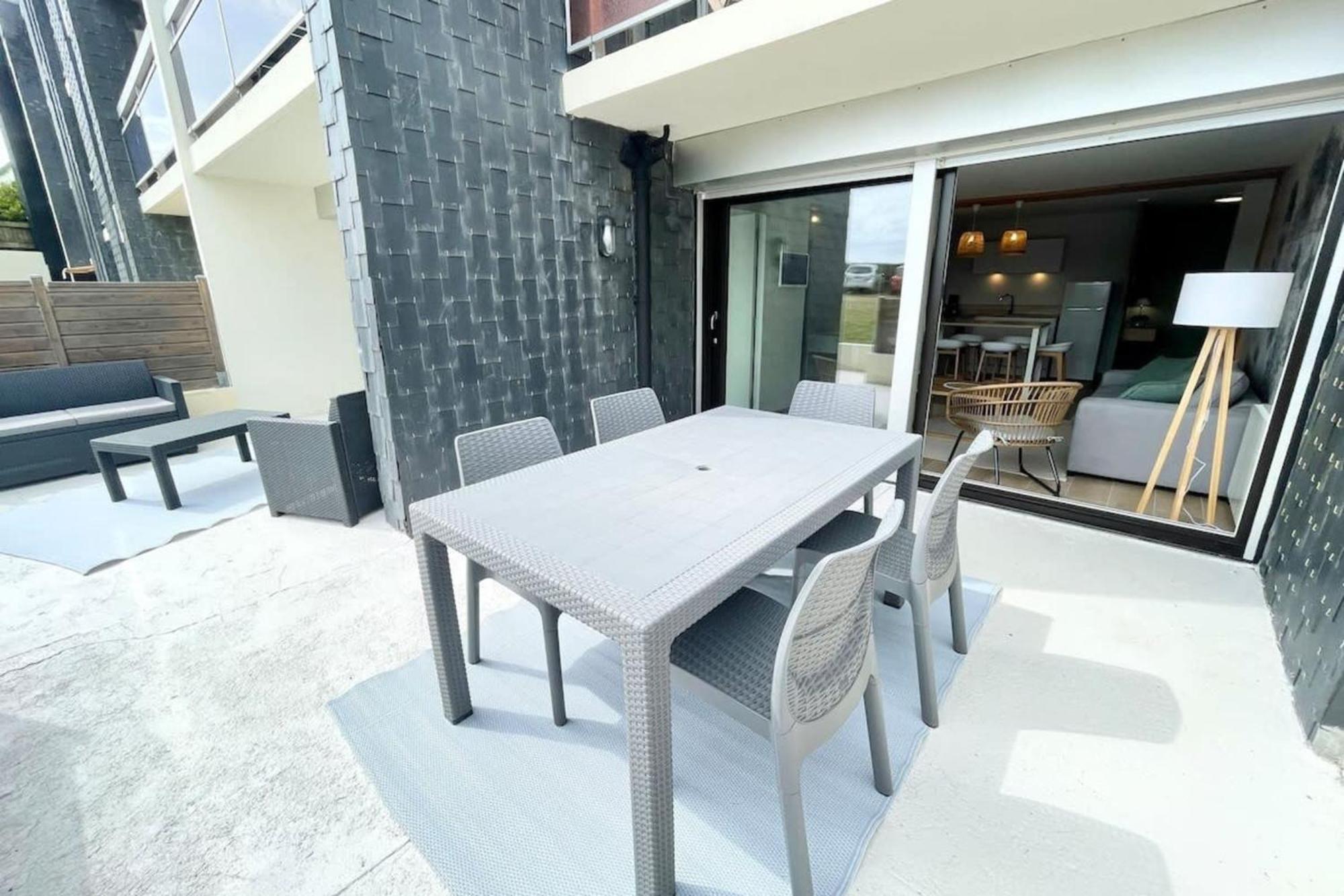 T3 Neuf Archi Cocooning Terrasse Face A La Mer Ploemeur Exterior foto